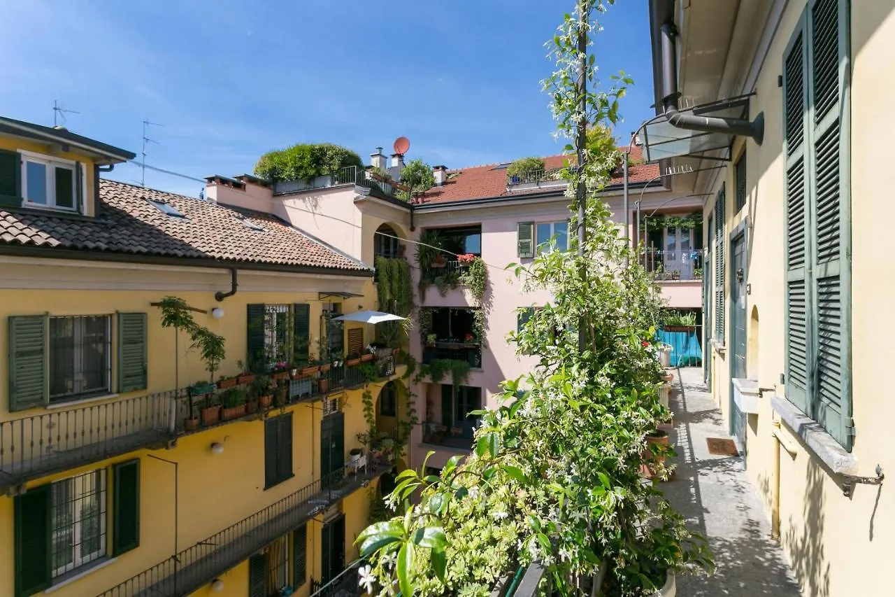 Milano Apartments Navigli Vigevano Italy