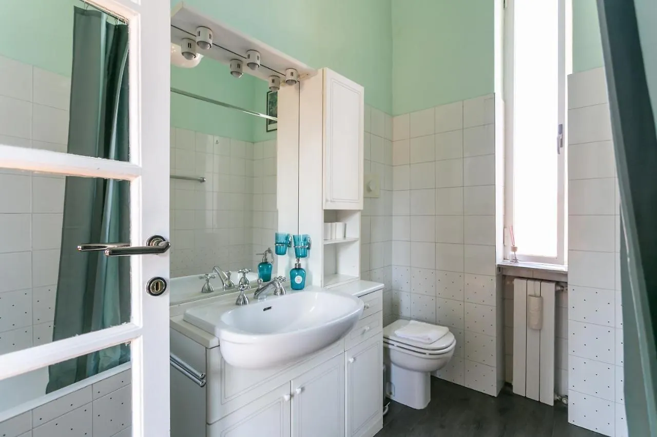 Milano Apartments Navigli Vigevano  ミラノ